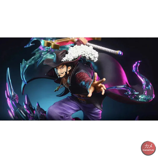 One Piece - Dracule Mihawk LX Studio MAX Action Figure in Resina Dracule Mihawk 27cm Action Figure