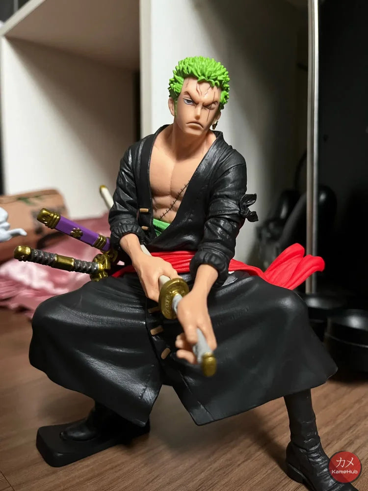 One Piece - Roronoa Zoro Action Figure Bandai Banpresto Koa