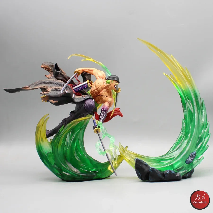 One Piece - Roronoa Zoro Action Figure Con Led E Uv