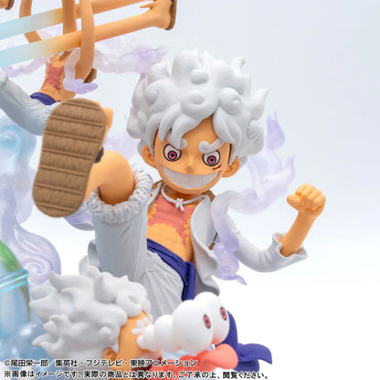 One Piece - Monkey D. Luffy Gear 5 Action Figure WCF x SHFiguarts