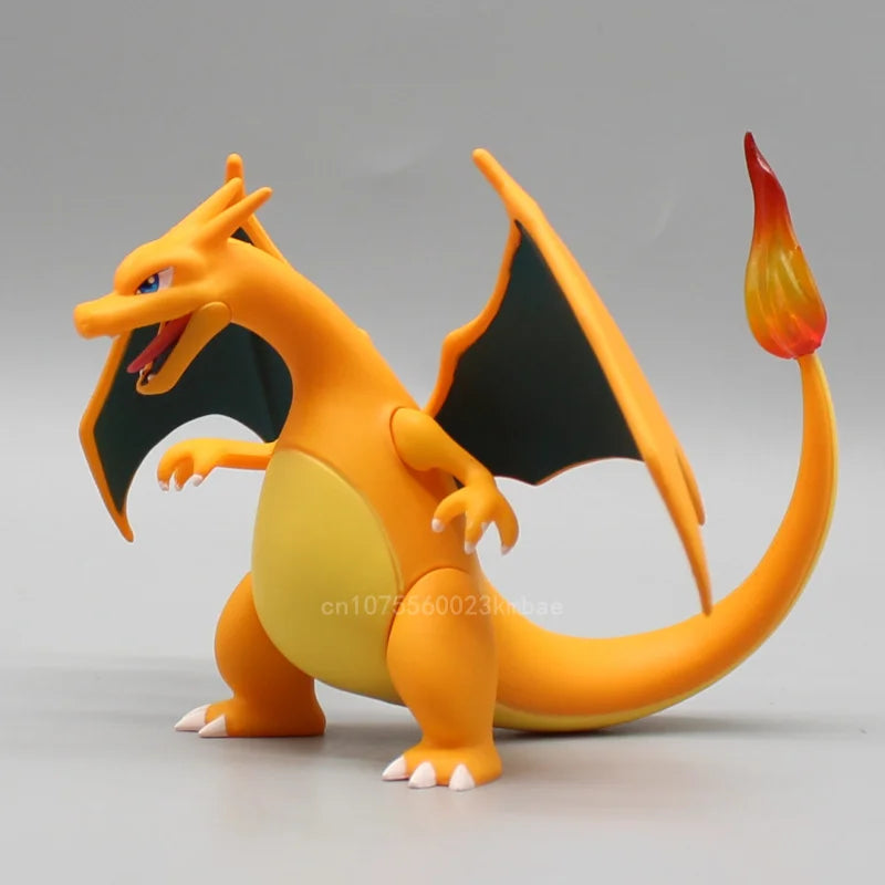 Pokémon - Charizard Mini Action Figure