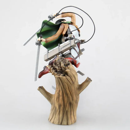 Attack On Titan / Shingeki No Kyojin - Levi Ackerman Action Figure