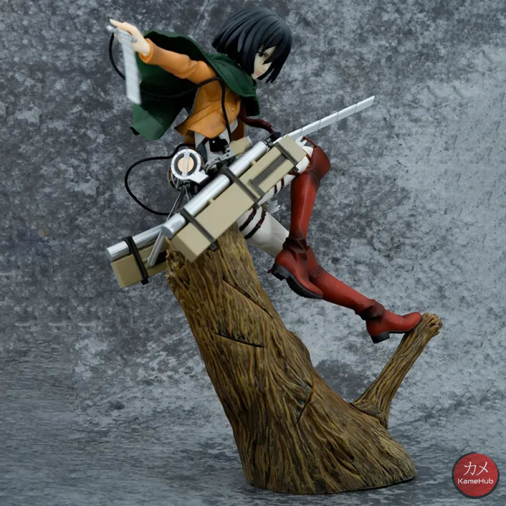 Attack On Titan / Shingeki No Kyojin - Mikasa Ackerman Meccanismo Di Manovra 3D Action Figure