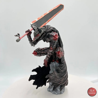 Berserk - Guts / Gatsu Con Armatura Dragonslayer Action Figure 25Cm Replica