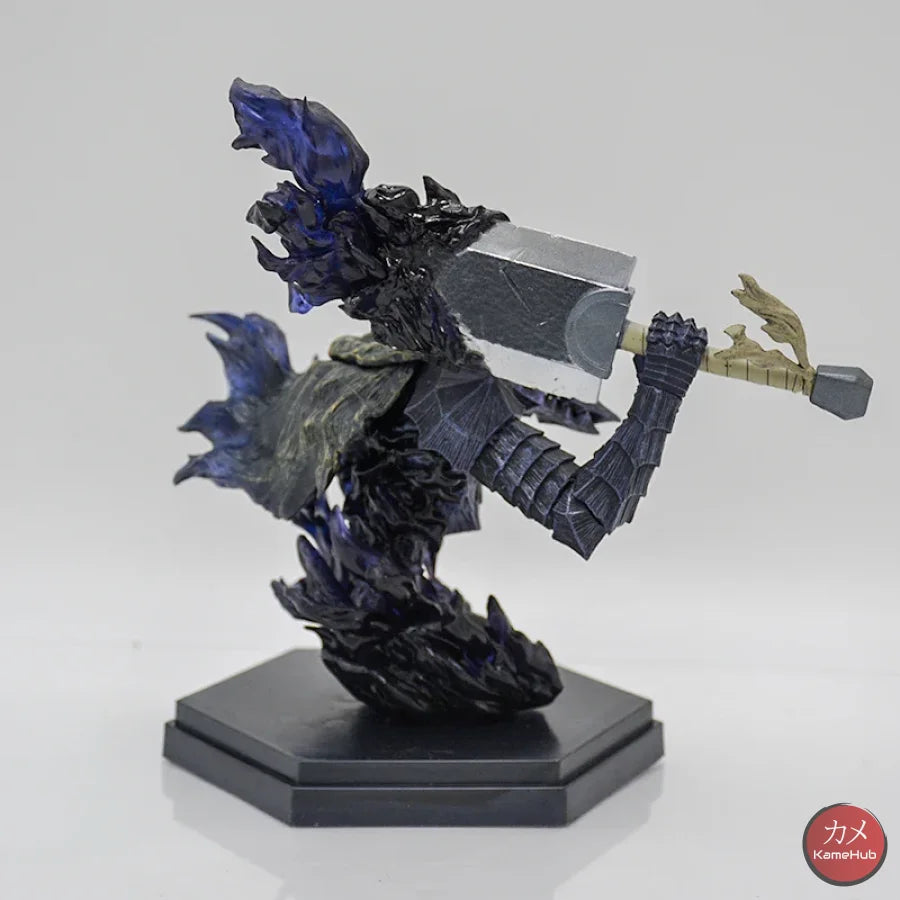Berserk - Guts / Gatsu Dragon Slayer Armor Action Figure