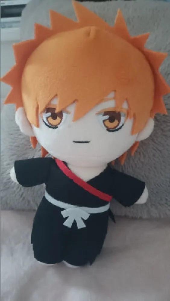 Bleach - Morbidi Peluche Di Ichigo Rukia Byakuya Toshiro Gin E Ulquiorra 20 Cm Peluches