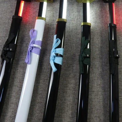 Bleach TYBW - Katana Zanpakuto con Luce LED - Katane & Spade