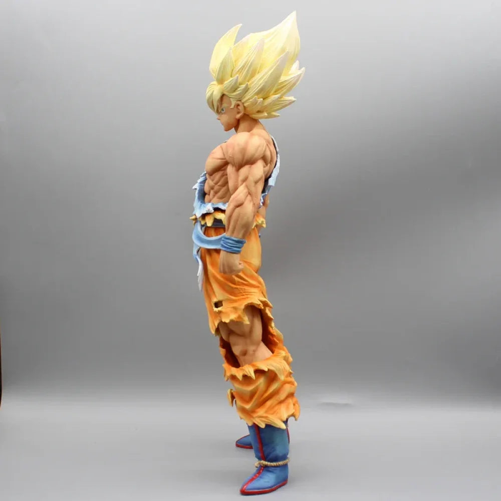 Dragon Ball Z - Goku Super Saiyan Action Figure 43Cm