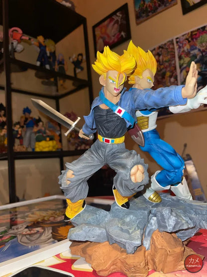 Dragon Ball Z - Vegeta E Trunks Action Figure