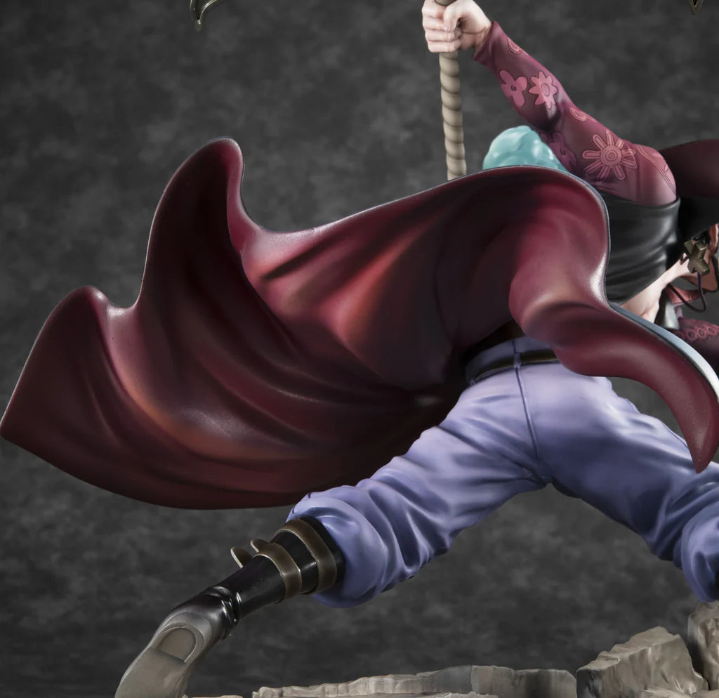 One Piece - Dracule Mihawk Action Figure MegaHouse POP NEO Maximum