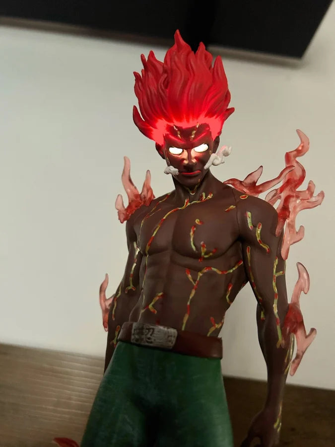 Naruto Shippuden - Maito Gai 8 Porte Con Led Action Figure