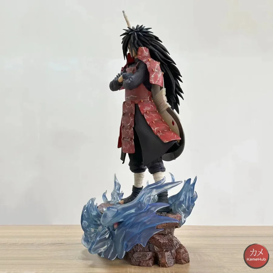 Naruto Shippuden - Uchiha Madara Action Figure con LED - Uchiha Madara 42cm - Action Figure