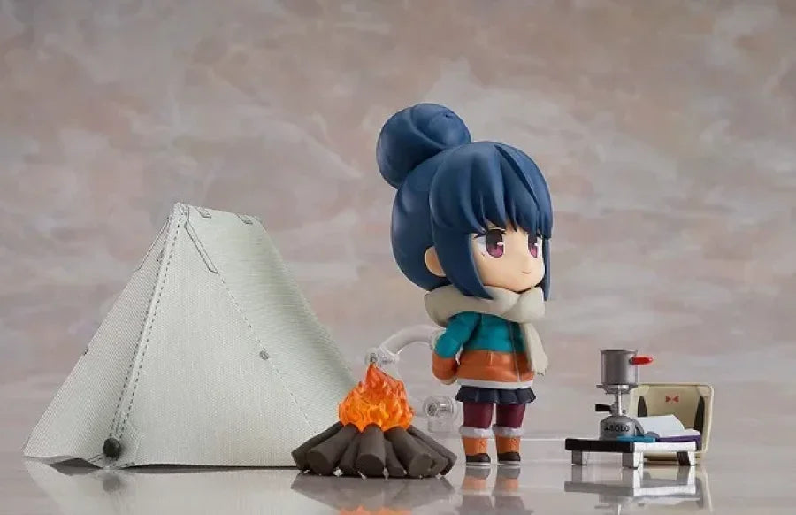 Nendoroid #981-Dx - Laid Back Camp △ Shima Rin Action Figure