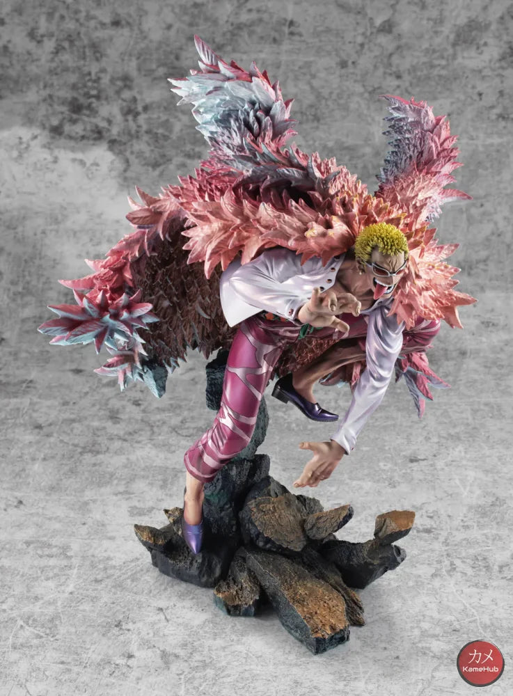 One Piece - Donquixote Doflamingo Action Figure Megahouse P.o.p Sa Maximum
