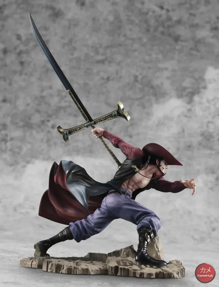 One Piece - Dracule Mihawk Action Figure Megahouse P.o.p Neo Maximum