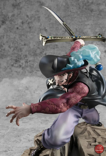 One Piece - Dracule Mihawk Action Figure Megahouse P.o.p Neo Maximum