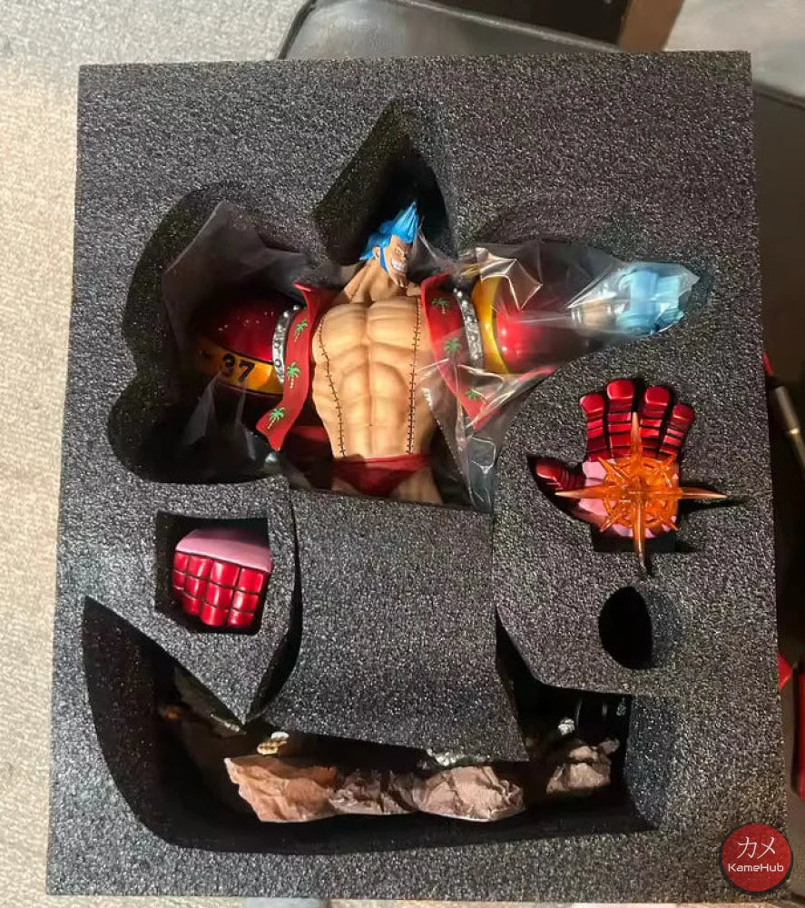 One Piece - Franky Action Figure - Franky 30cm - Action Figure