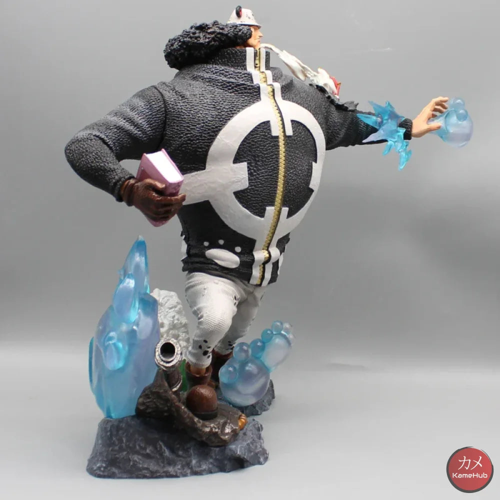 One Piece - Orso Bartholomew Action Figure Con Led