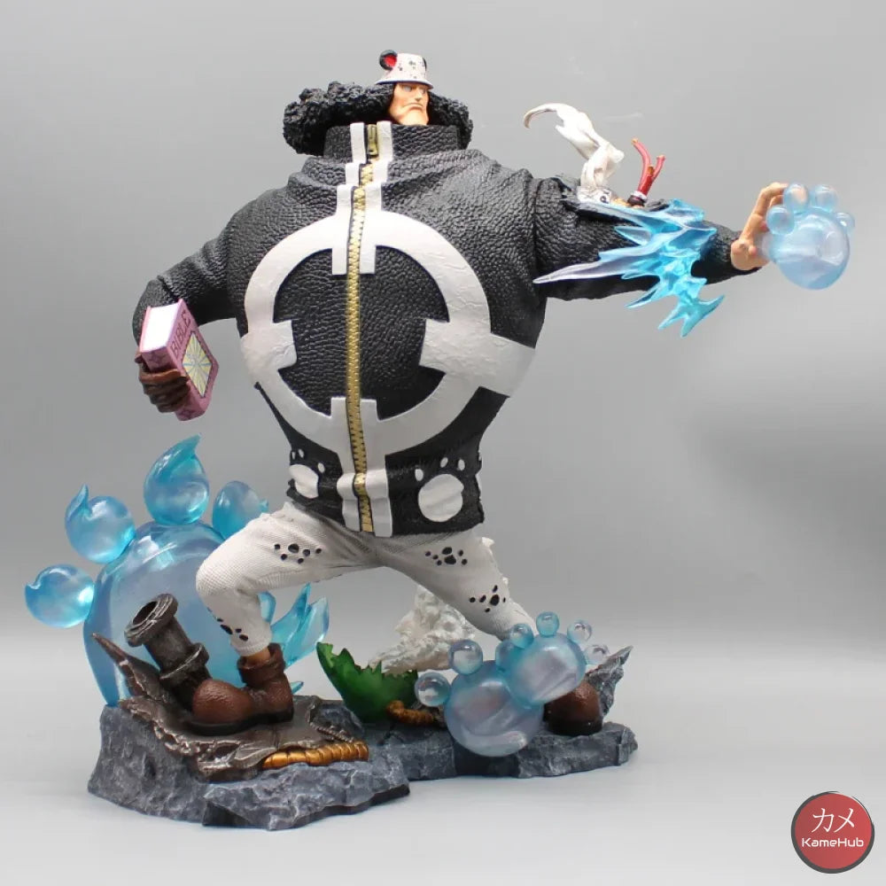 One Piece - Orso Bartholomew Action Figure Con Led
