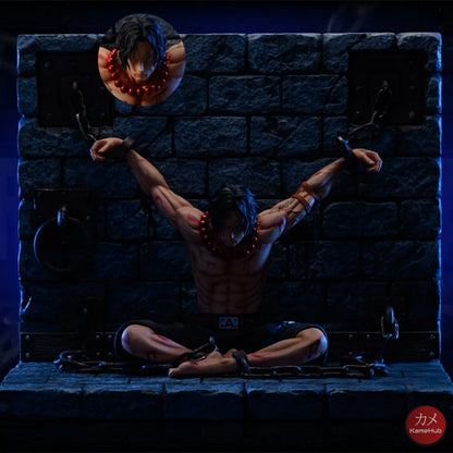 One Piece - Portgas D. Ace Imprigionato Action Figure