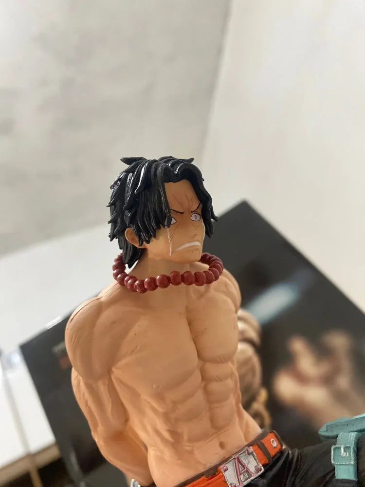 One Piece - Portgas D. Ace Imprigionato Action Figure