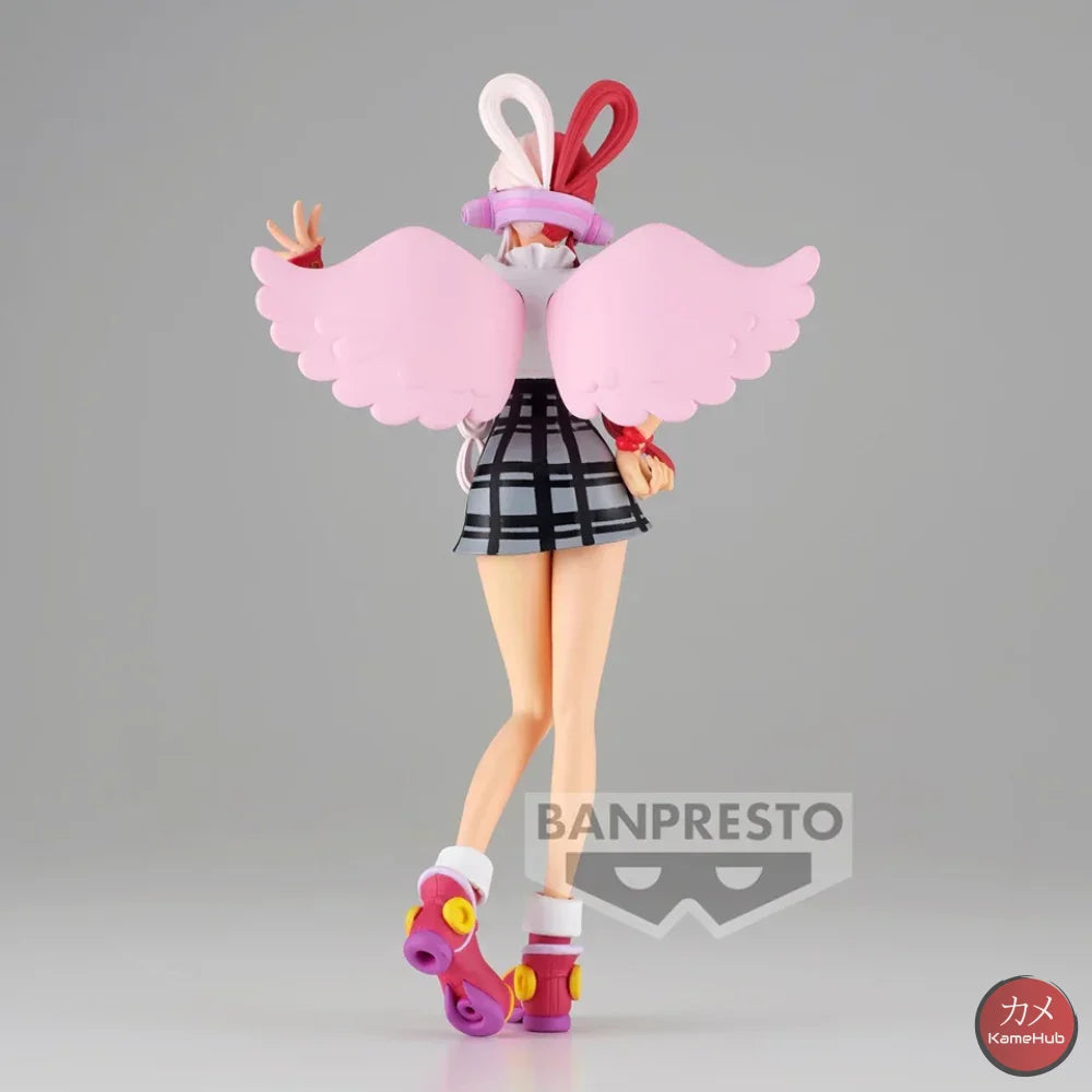 One Piece Red - Uta Action Figure Bandai Banpresto Dxf