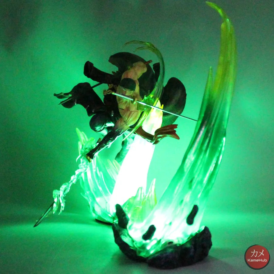 One Piece - Roronoa Zoro Action Figure Con Led E Uv