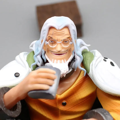 One Piece - Silver Rayleigh Action Figure Con Luce Led