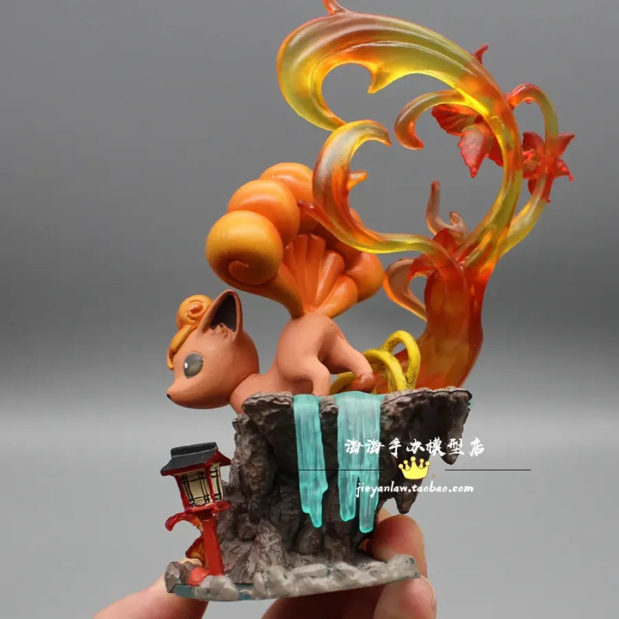 Pokemon - Vulpix E Alolan Action Figure