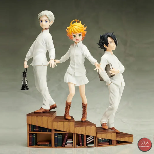 The Promised Neverland - Emma Norman Ray Action Figure
