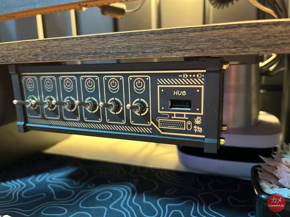 Usb Hub Cyberpunk Nk2 - Ciabatta Multipresa Vintage Design Gadget