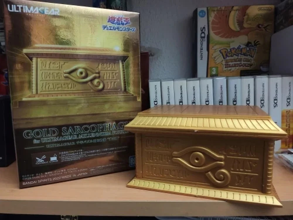 Yu - Gi - Oh! Duel Monsters - Puzzle Del Millennio E Sarcofago D’oro Bandai ’Ultimagear’ Gadget