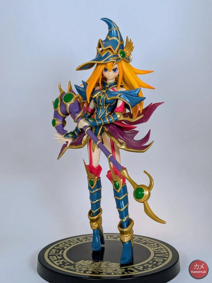 Yu-Gi-Oh! Duel Monsters - Ragazza Maga Nera Valchiria Action Figure Konami - Dark Magician Girl Valkyrie 27cm - Action